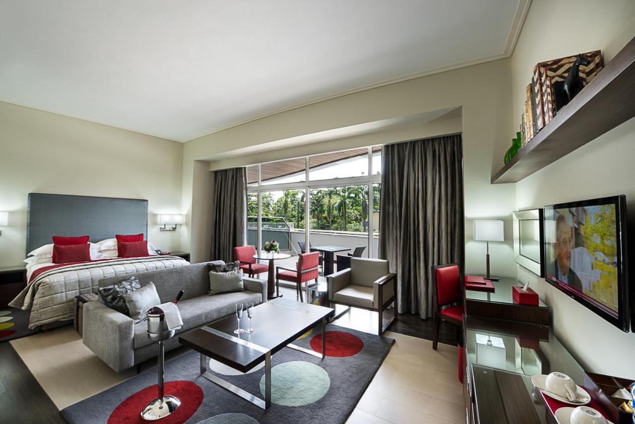 The George Hotel ลากอส ภายนอก รูปภาพ