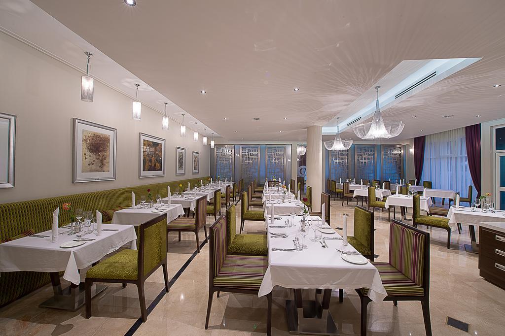The George Hotel ลากอส ภายนอก รูปภาพ