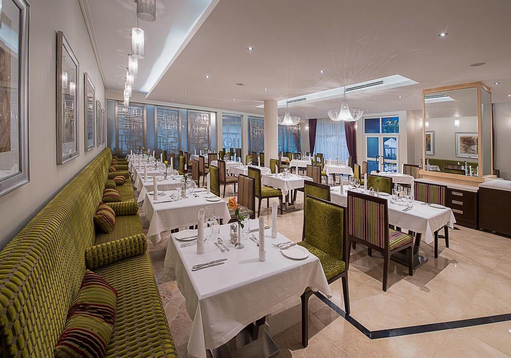 The George Hotel ลากอส ภายนอก รูปภาพ