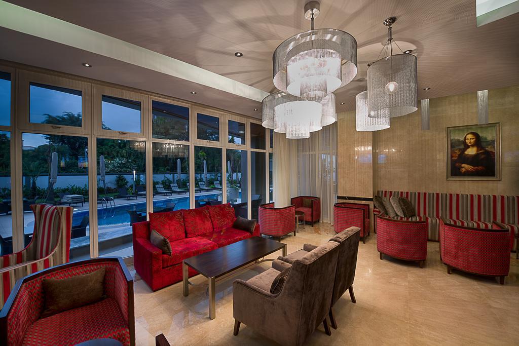 The George Hotel ลากอส ภายนอก รูปภาพ