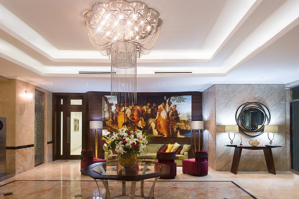 The George Hotel ลากอส ภายนอก รูปภาพ
