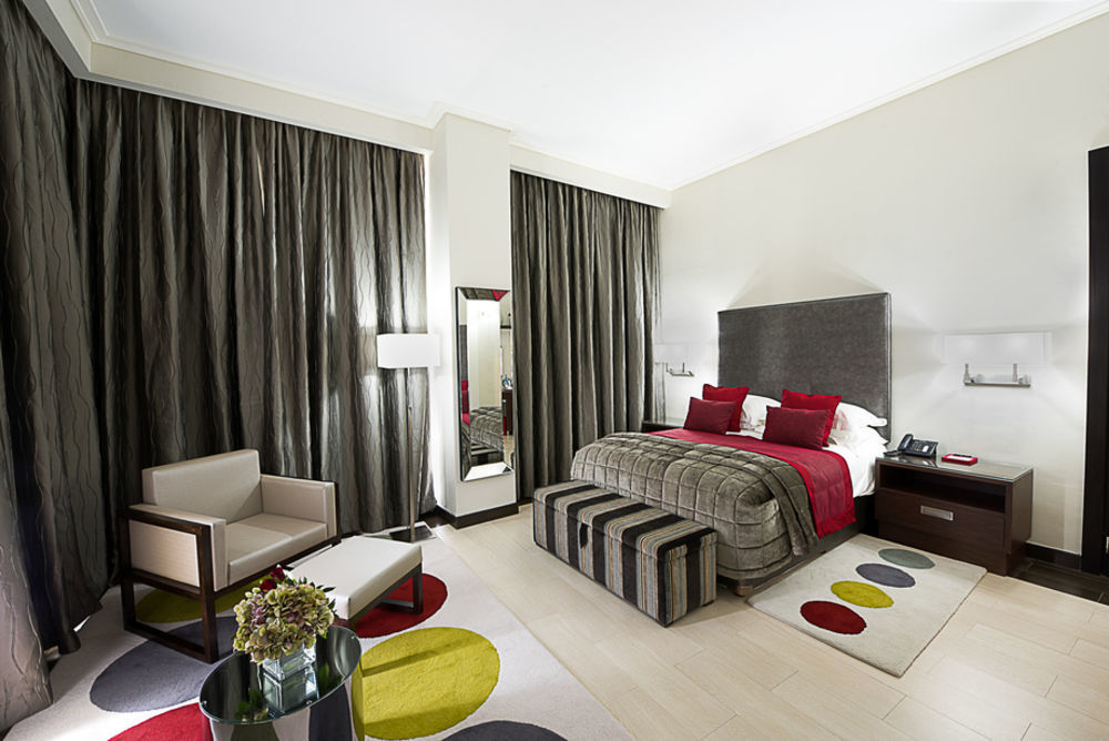 The George Hotel ลากอส ภายนอก รูปภาพ